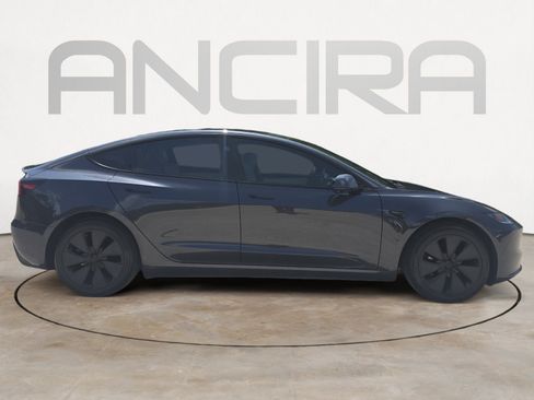 Used 2025 Tesla Model 3 Long Range AWD/4WD image 11