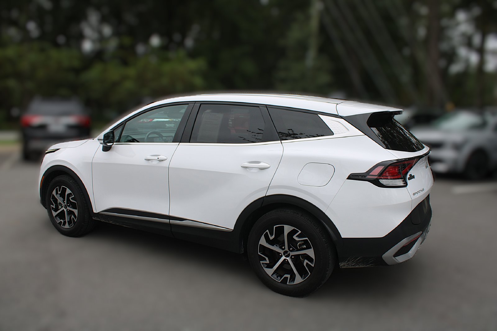 Certified 2023 Kia Sportage EX FWD image 6