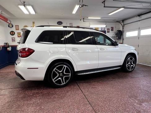 Used 2018 Mercedes-Benz GLS 550 4MATIC image 3
