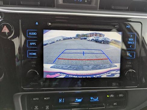 Used 2019 Toyota Corolla XSE image 19