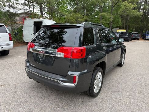 Used 2017 GMC Terrain SLT w/ Driver Alert Package I FWD image 6
