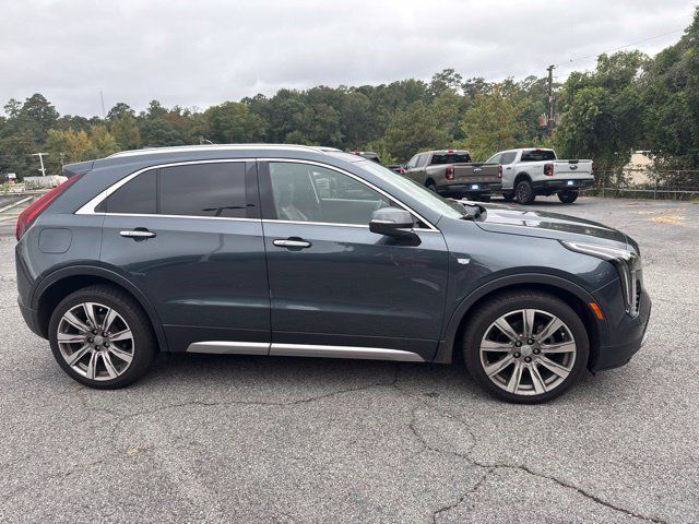 Used 2019 Cadillac XT4 Premium Luxury FWD image 2