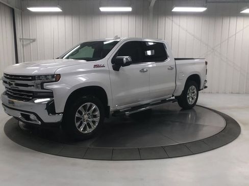 Used 2020 Chevrolet Silverado 1500 LTZ image 4