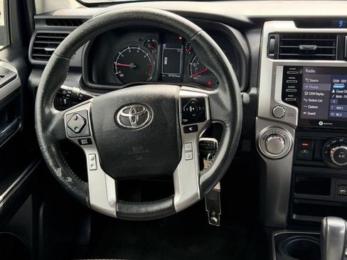 Used 2021 Toyota 4Runner SR5 AWD/4WD image 12