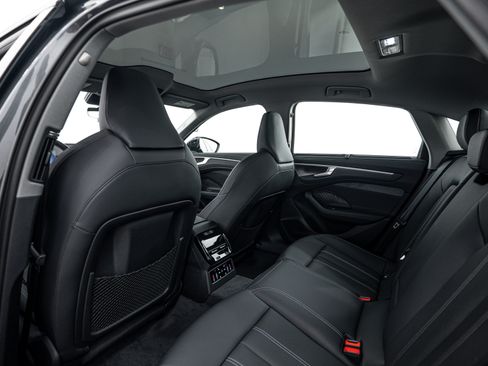 New 2026 Audi A6 Premium Plus AWD/4WD image 19