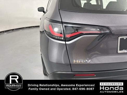 Certified 2025 Honda HR-V LX image 31