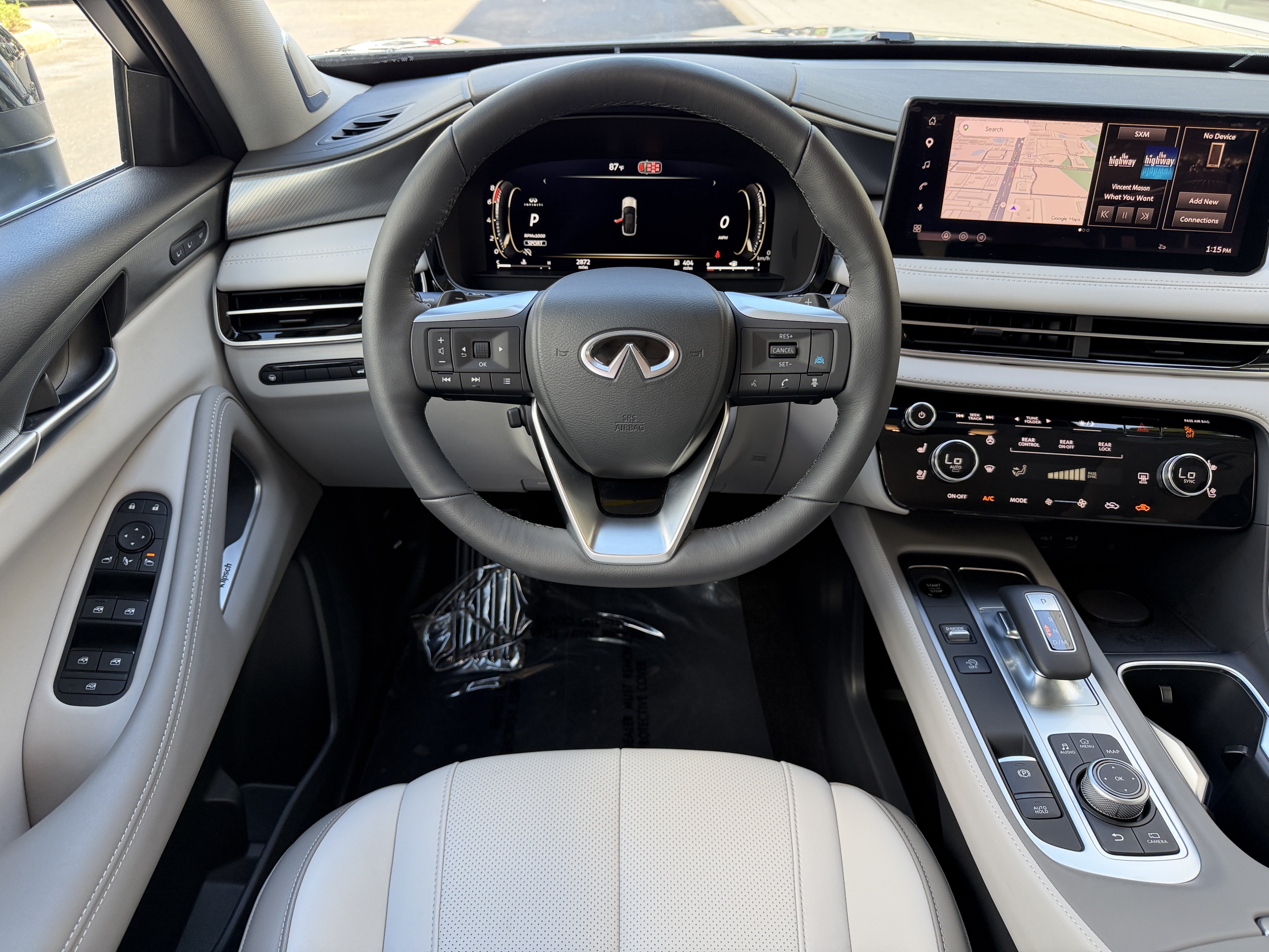 Certified 2027 INFINITI QX60 Luxe w/ Cargo Package FWD image 15