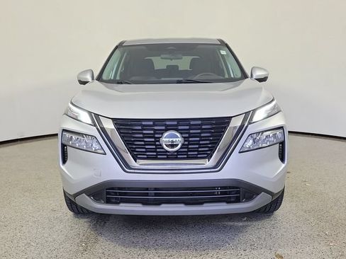 Used 2021 Nissan Rogue SV AWD/4WD image 3