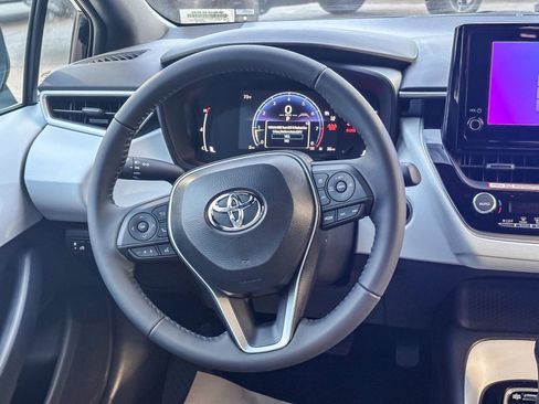 New 2026 Toyota Corolla SE image 18