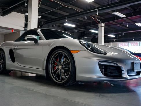 Used 2013 Porsche Boxster S RWD image 2
