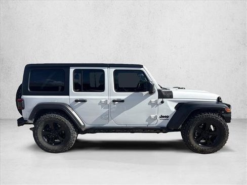 Used 2021 Jeep Wrangler Unlimited Sport AWD/4WD image 6