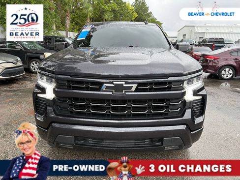 Used 2023 Chevrolet Silverado 1500 RST w/ Z71 Off-Road Package AWD/4WD image 3