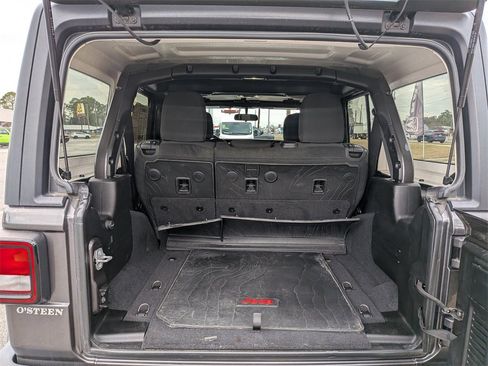 Used 2021 Jeep Wrangler Unlimited Sport image 14