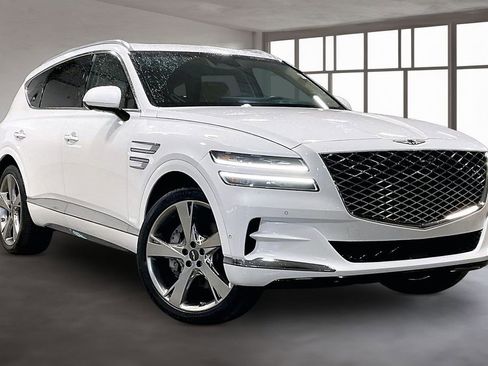 Used 2023 Genesis GV80 2.5T w/ Prestige Package AWD/4WD image 3