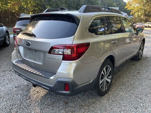 Used 2018 Subaru Outback 2.5i Limited AWD/4WD image 5
