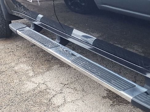 Used 2023 GMC Sierra 2500 Denali image 4