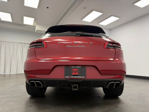 Used 2015 Porsche Macan Turbo w/ Premium Package Plus AWD/4WD image 25