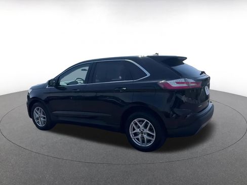 Used 2024 Ford Edge SEL image 10