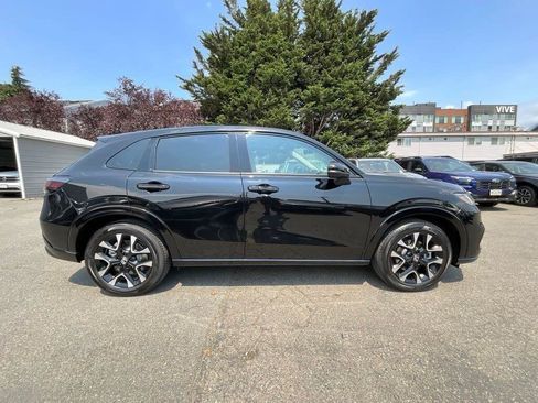 Used 2026 Honda HR-V EX-L image 9