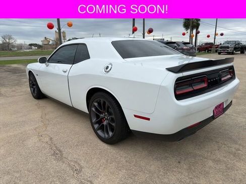 Used 2023 Dodge Challenger R/T w/ Plus Package image 5