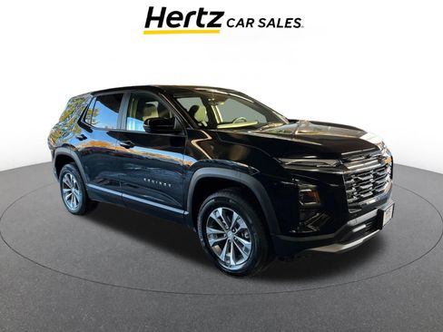 Used 2025 Chevrolet Equinox LT image 1