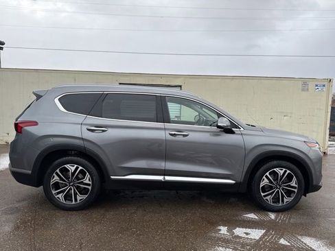 Used 2019 Hyundai Santa Fe Limited image 9