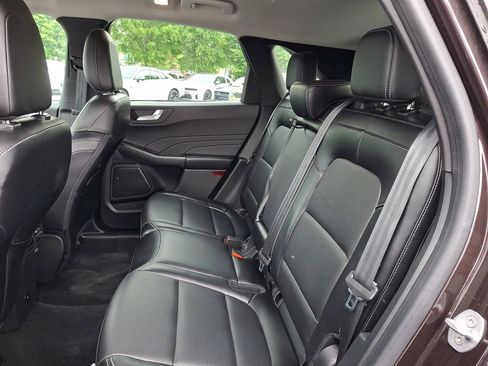 Used 2023 Ford Escape Platinum AWD/4WD image 20