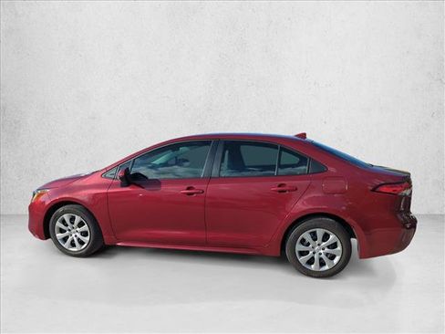 Certified 2025 Toyota Corolla LE FWD image 8