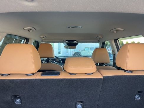 Used 2024 Kia Seltos EX FWD image 30