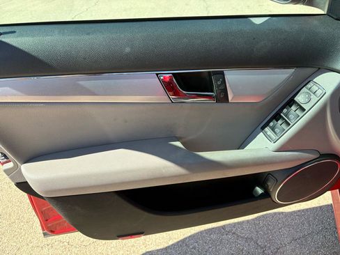 Used 2008 Mercedes-Benz C 300 4dr Sdn 3.0L Sport 4MATIC AWD image 24