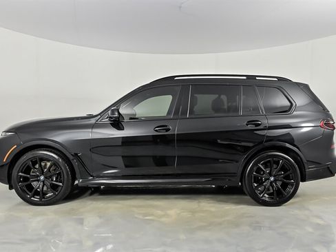 Used 2025 BMW X7 M60i AWD/4WD image 7