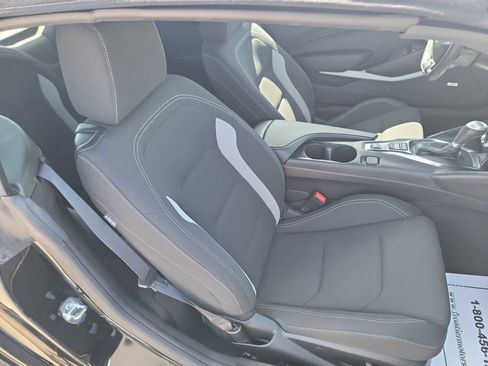 Used 2023 Chevrolet Camaro LT w/ Technology Package RWD image 24