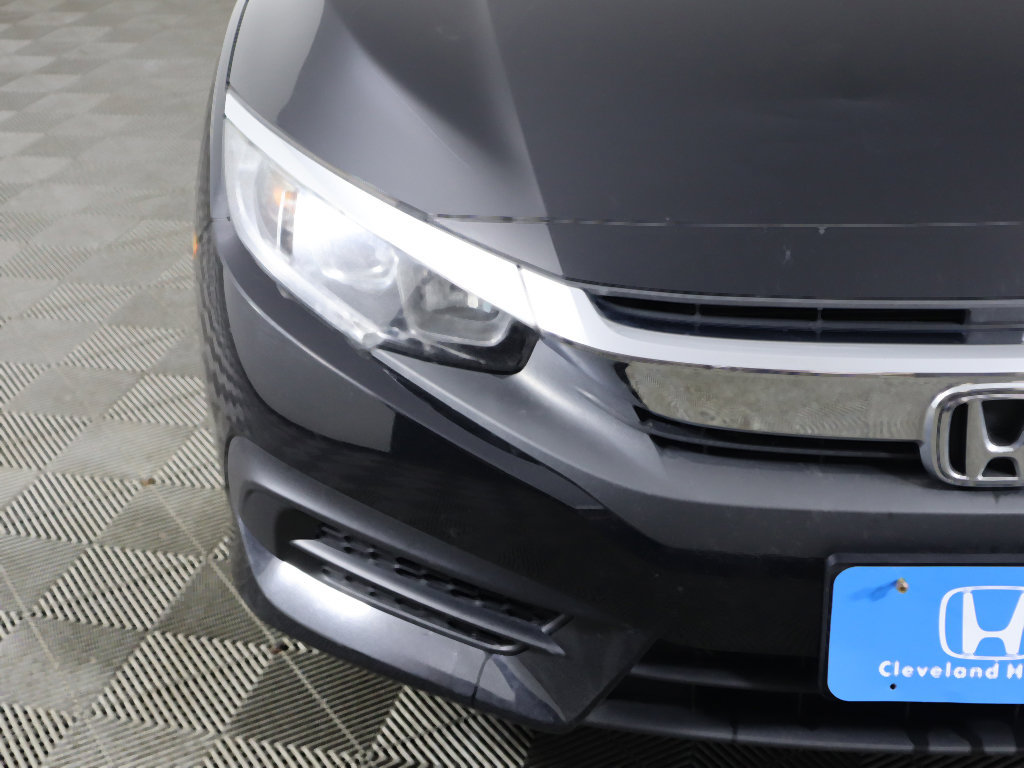 Used 2018 Honda Civic EX image 10