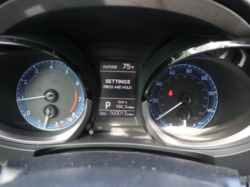 Used 2014 Toyota Corolla S FWD image 26