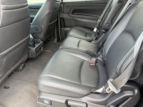 Used 2022 Honda Odyssey Touring image 16