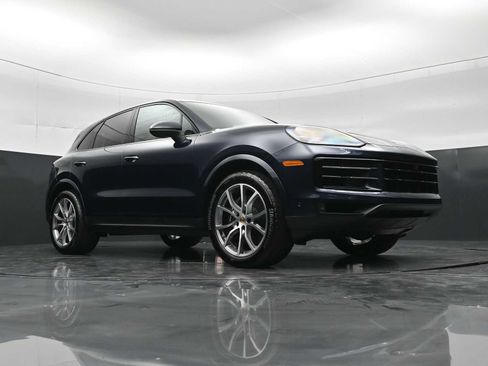 New 2026 Porsche Cayenne AWD/4WD image 43