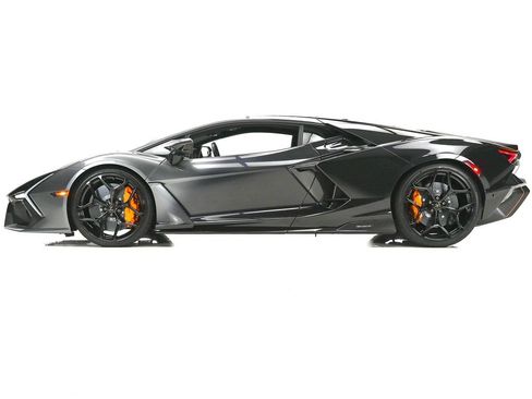 Used 2026 Lamborghini Revuelto AWD/4WD image 11