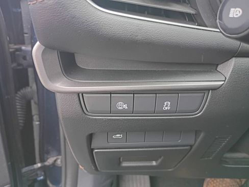 Used 2024 MAZDA MAZDA3 s FWD image 20