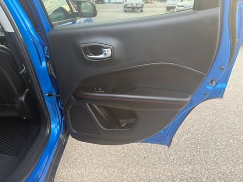 Used 2021 Jeep Compass Trailhawk image 18