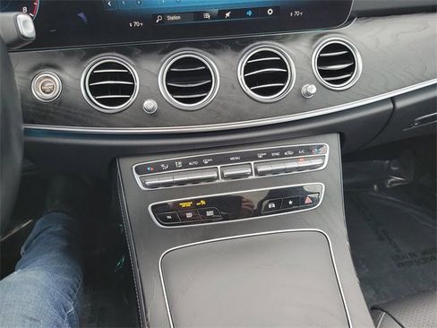 Used 2022 Mercedes-Benz E 450 E 450 image 18
