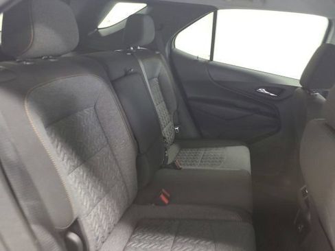Used 2022 Chevrolet Equinox LT FWD image 16