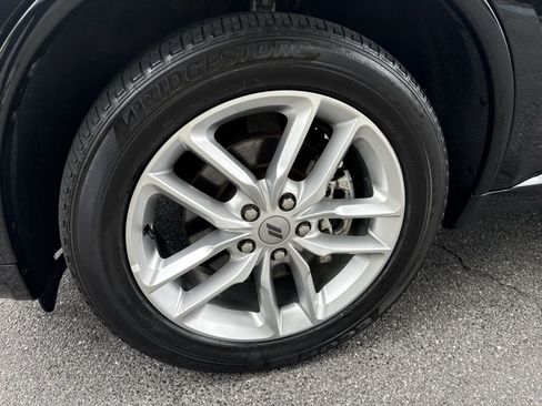 Used 2024 Dodge Durango GT AWD/4WD image 11