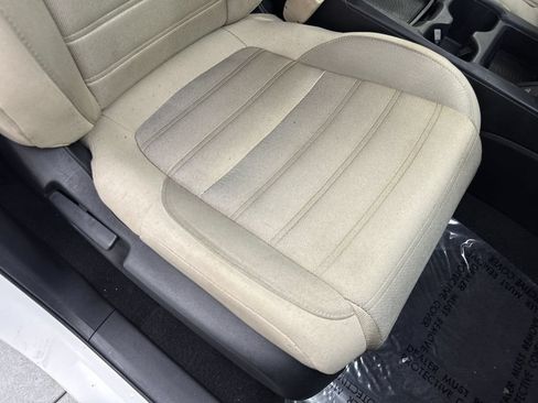 Used 2017 Honda CR-V EX image 47
