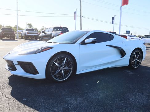 Used 2021 Chevrolet Corvette Stingray Preferred Cpe w/ 2LT image 8