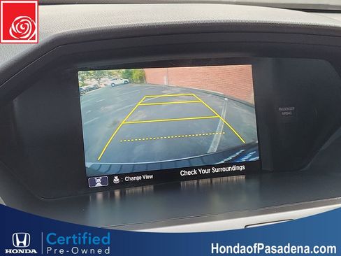 Used 2016 Honda Odyssey Touring Elite image 16