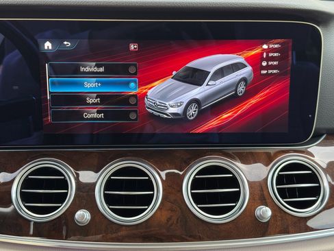 Used 2023 Mercedes-Benz E 450 4MATIC All-Terrain Wagon image 33