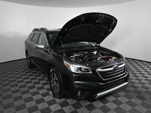 Used 2022 Subaru Outback Touring AWD/4WD image 32