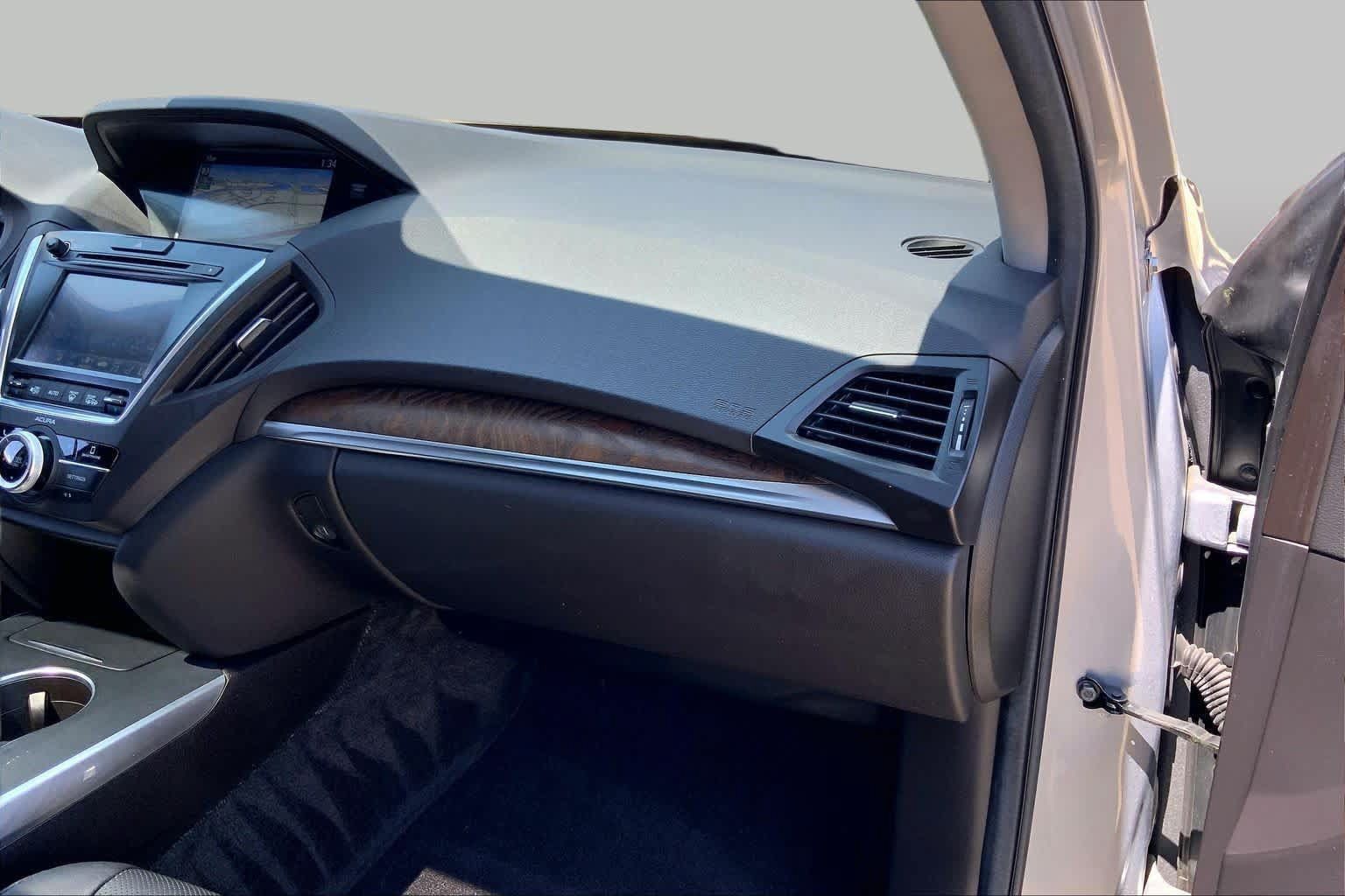 Used 2019 Acura MDX w/ Technology Package FWD image 19