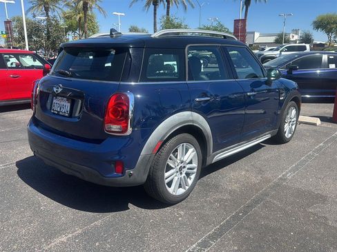 Used 2017 MINI Cooper Countryman image 4