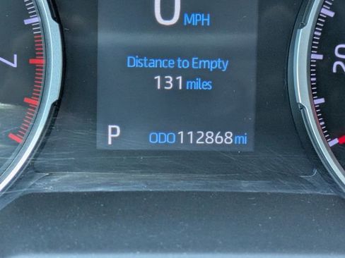 Used 2021 Toyota RAV4 LE image 28